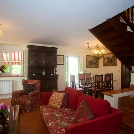 بيت للعطل Mercedes