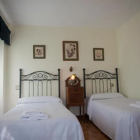 Mercedes بيت للعطل