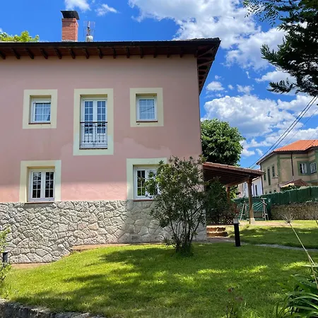 Mercedes Hébergement de vacances Piloña